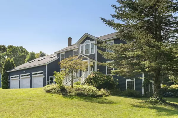 125 Fairway DR, Auburn, ME 04210