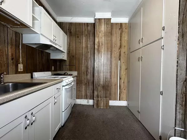 Presque Isle, ME 04769,650 Main ST