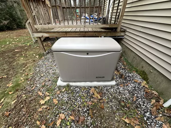 New Gloucester, ME 04260,25 Mckenny DR