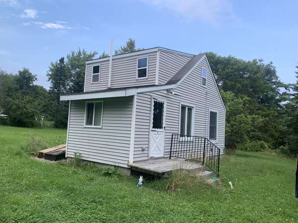 1 Straw RD, Gorham, ME 04038