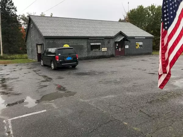 270 Main ST, Madison, ME 04950