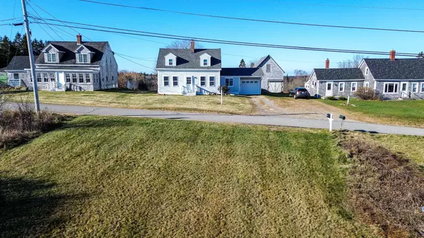 Machiasport, ME 04655,41 Ridge RD