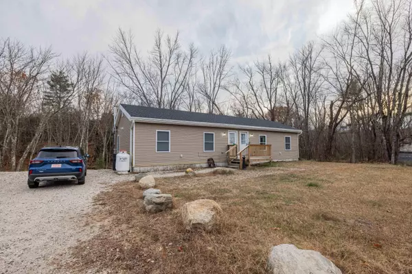 Hiram, ME 04041,71 Sebago RD