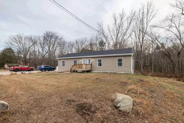 Hiram, ME 04041,71 Sebago RD