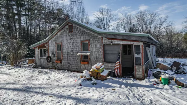 Topsham, ME 04086,230 Middlesex RD