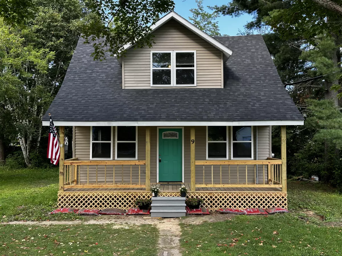 Presque Isle, ME 04769,9 Delmont ST