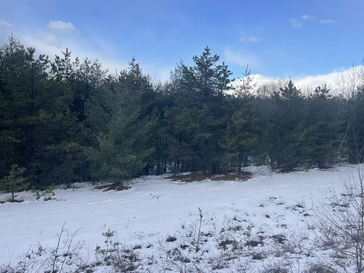 Fryeburg, ME 04037,003 Bridgton RD