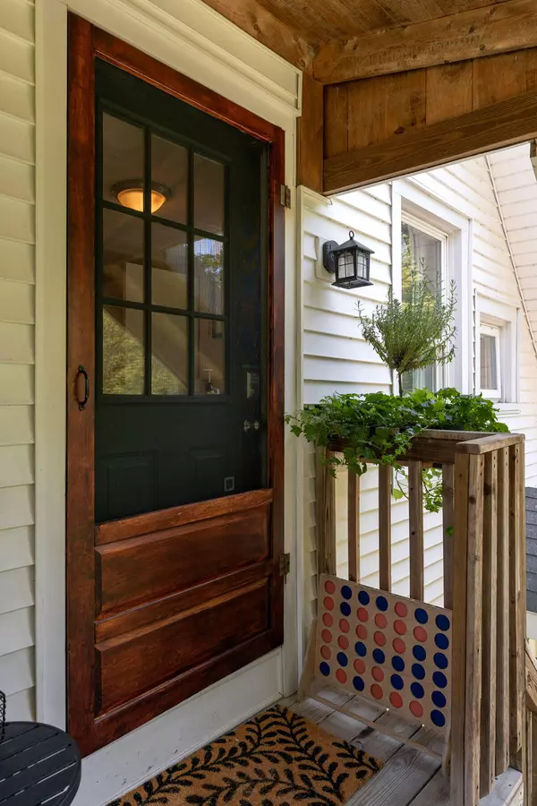 Mount Desert, ME 04660,1129 Main ST