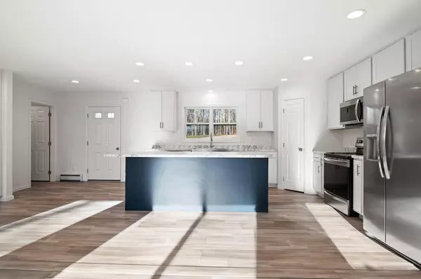 Kittery, ME 03904,20 Turkeytail LN