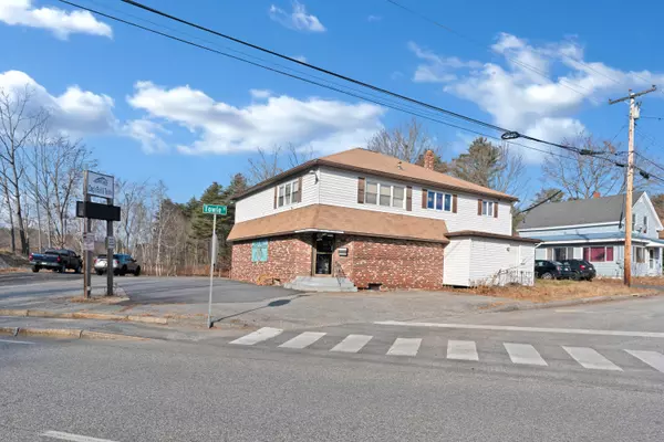 559 Minot AVE, Auburn, ME 04210