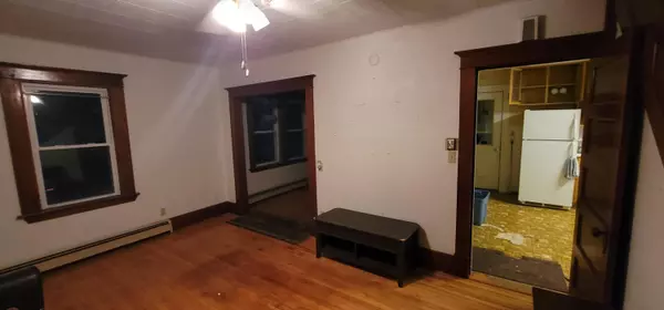 Millinocket, ME 04462,76 Somerset ST