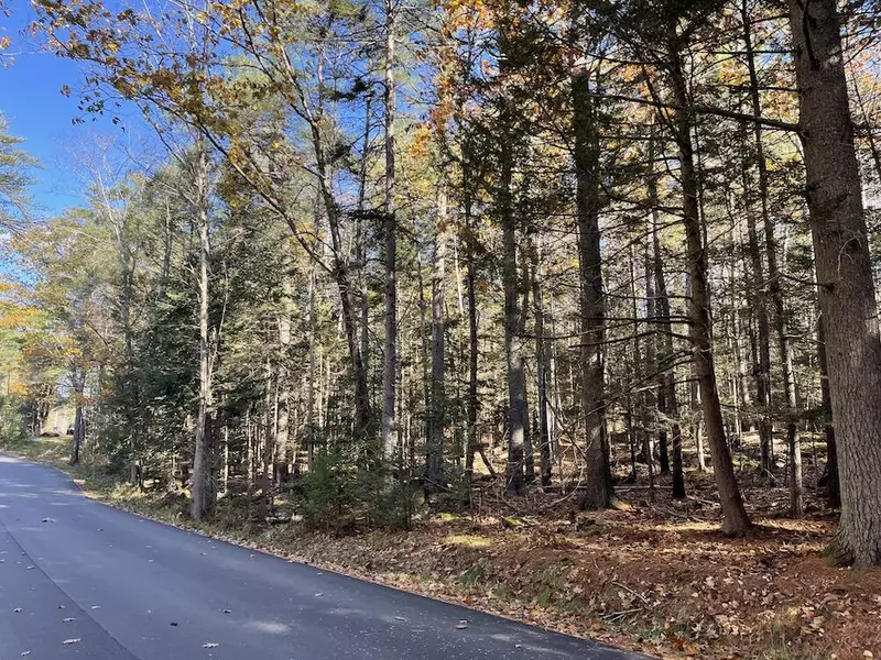 56A-1 Fogg Point RD, Freeport, ME 04032