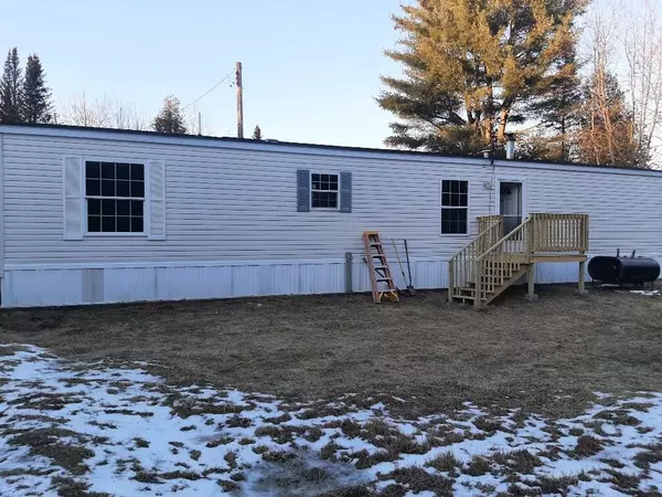 Hudson, ME 04449,12 Hay RD