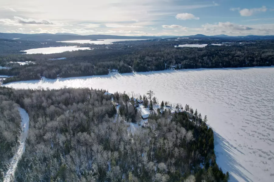 13 Waya-Awi RD, Dallas Plt, ME 04970