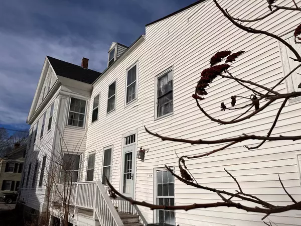 Saco, ME 04072,69 Middle ST