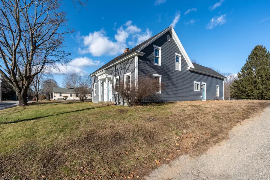 32 Ferry RD, Saco, ME 04072