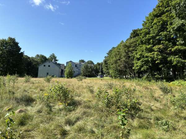 Lot 1 Roxmont RD, Rockport, ME 04856