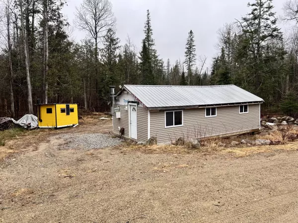 441 Temple RD, Weld, ME 04285