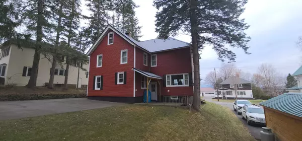 Presque Isle, ME 04769,15 Dudley ST