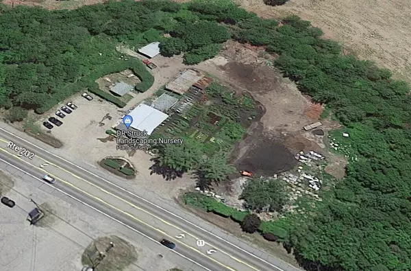 Winthrop, ME 04364,2215 US Route 202