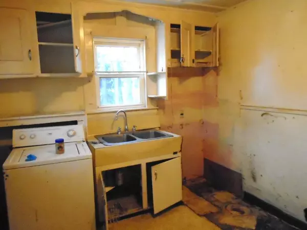 Waterville, ME 04901,29 Edgemont AVE