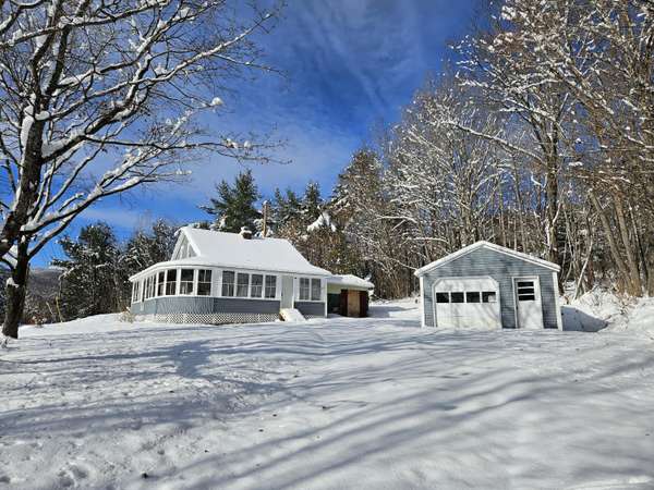 37 Welch RD, Wilton, ME 04294