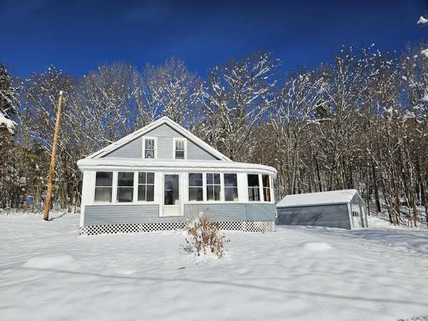 Wilton, ME 04294,37 Welch RD