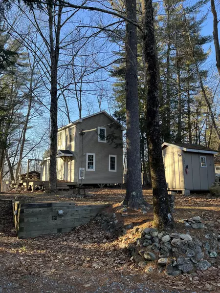 205 Gore RD, Naples, ME 04055