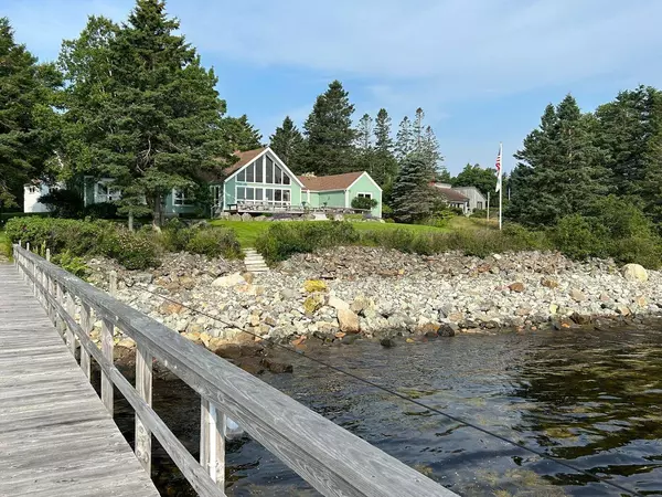 Southwest Harbor, ME 04679,8 Keel WAY