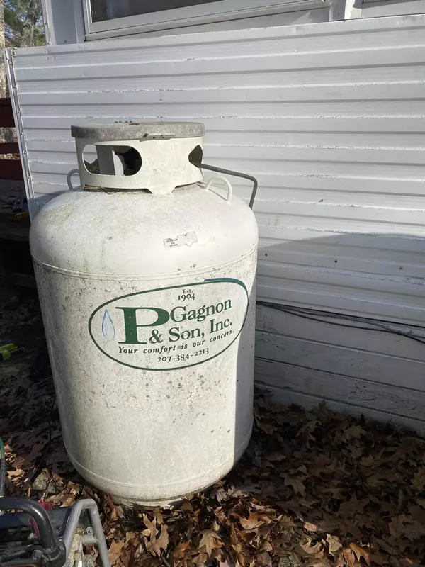 Alfred, ME 04002,19 Rest Haven CIR