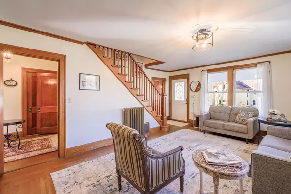 Warren, ME 04864,397 Main ST