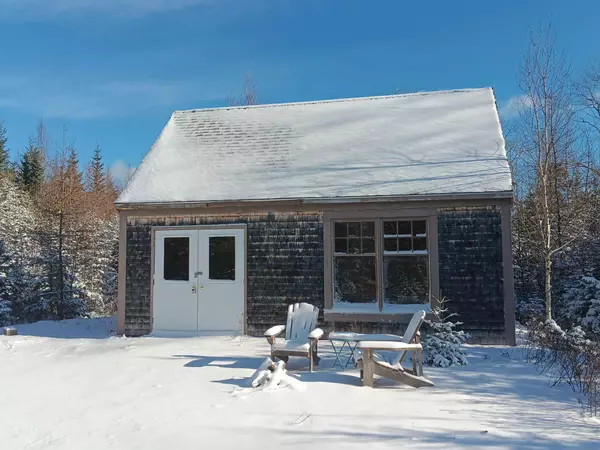 Surry, ME 04684,21-8-21 Pond LN