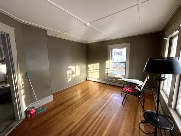 Waterville, ME 04901,35 Pleasantdale AVE