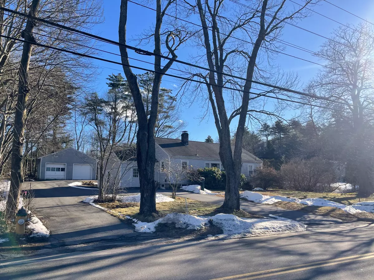 South Portland, ME 04106,732 Highland AVE