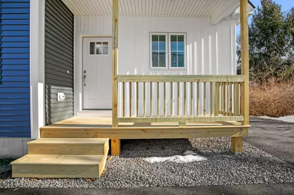 South Portland, ME 04106,102 Brigham ST