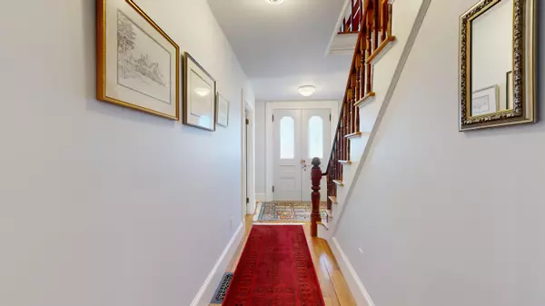 Thomaston, ME 04861,45 Knox ST