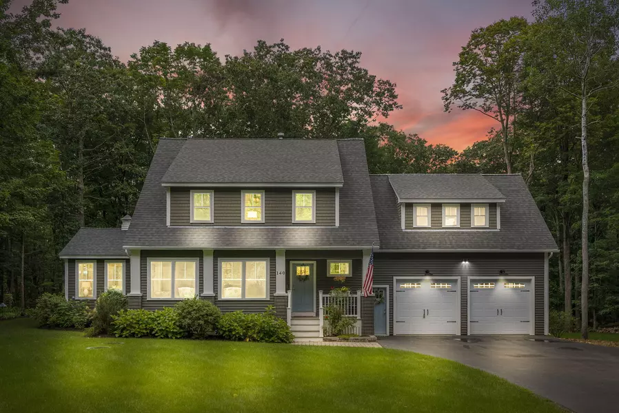 140 Pine Hill RD, York, ME 03902