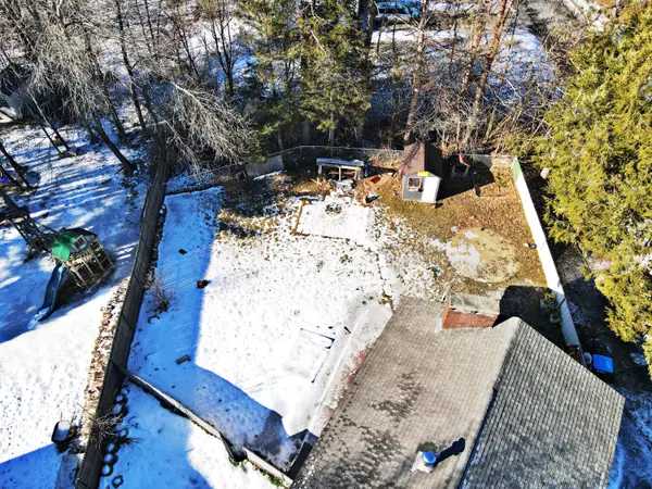 Orono, ME 04473,14 Mainewood AVE