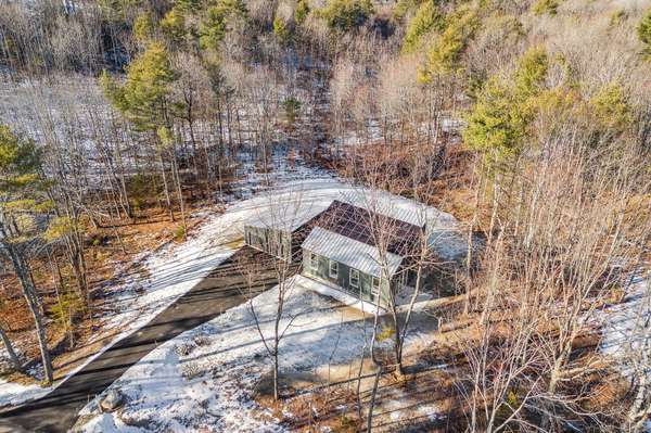 32 Mattie LN, Durham, ME 04222