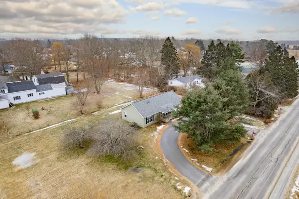 Richmond, ME 04357,15 Williams ST