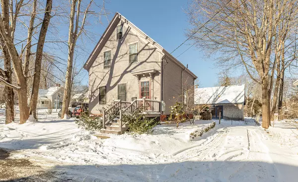 4 Brookside AVE, Camden, ME 04843