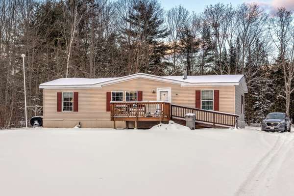 1020 Main RD, Eddington, ME 04428