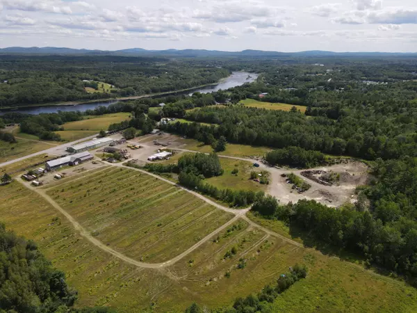 Orono, ME 04473,485 Main ST