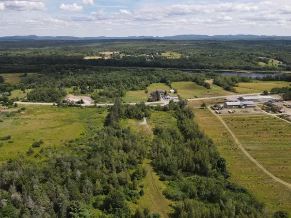 Orono, ME 04473,485 Main ST