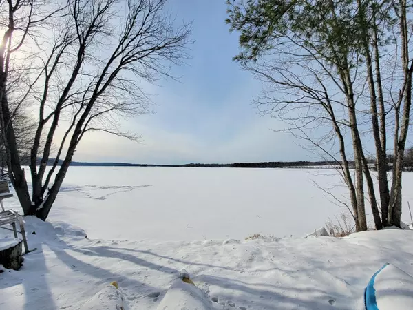 Vassalboro, ME 04989,25 Plummer RD