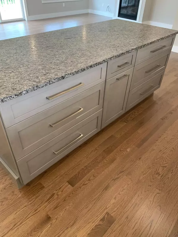 Topsham, ME 04086,11 Halcyon DR