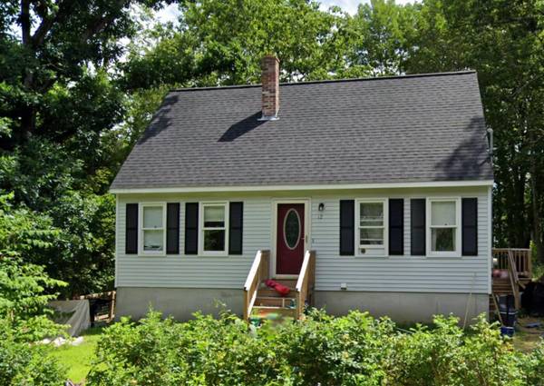 12 Cheney ST, Sanford, ME 04083