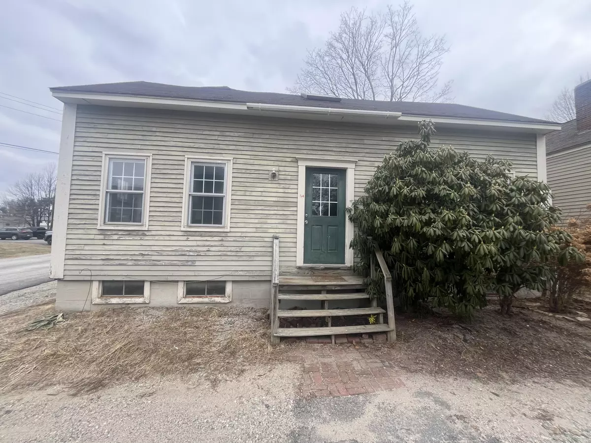 Limerick, ME 04048,34 School ST