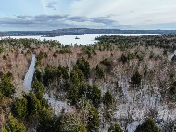 Lowell, ME 04493,2 Spruce Point RD