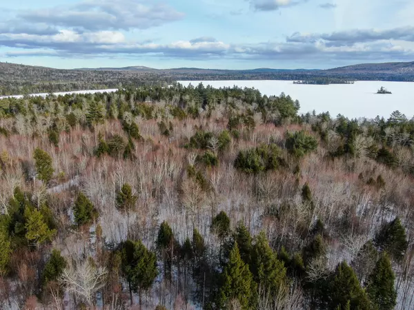 Lowell, ME 04493,2 Spruce Point RD